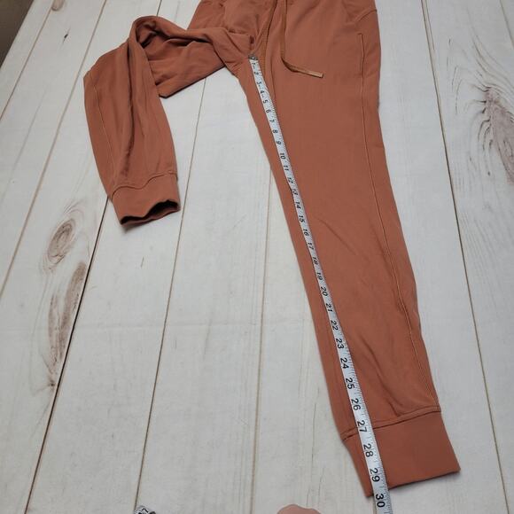 lululemon athletica Terracotta jogger - Picture 2 of 10